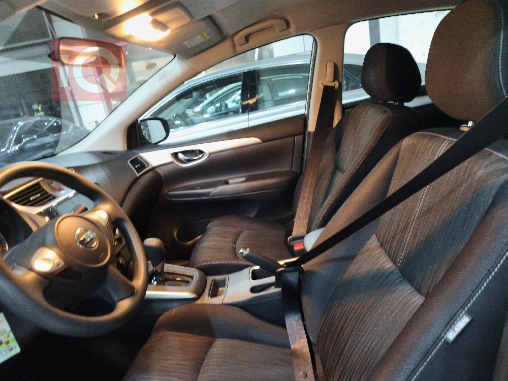 نيسان سنترا